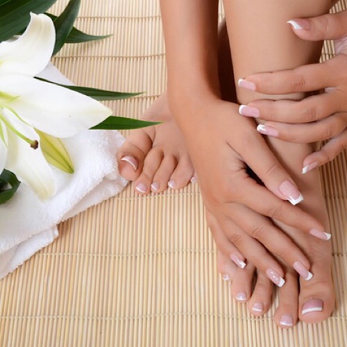 LUXURY NAILS & SPA - acrylic nails extension refill