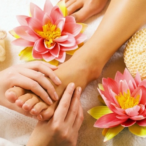 LUXURY NAILS & SPA - pedicure